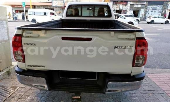 Buy Used Toyota Hilux White Car in Windhoek in Namibia Buy Used Toyota Hilux White Car in Windhoek in Namibia