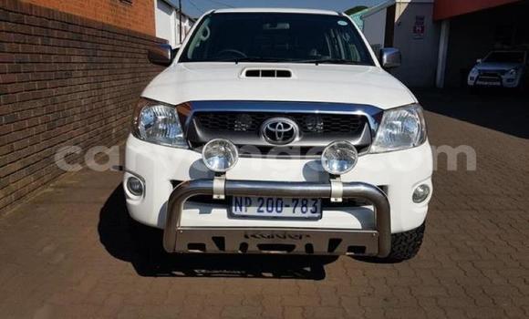 Buy Used Toyota Hilux White Car in Windhoek in Namibia Buy Used Toyota Hilux White Car in Windhoek in Namibia