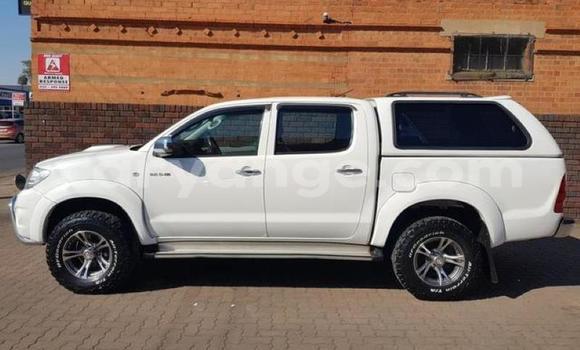 Buy Used Toyota Hilux White Car in Windhoek in Namibia Buy Used Toyota Hilux White Car in Windhoek in Namibia