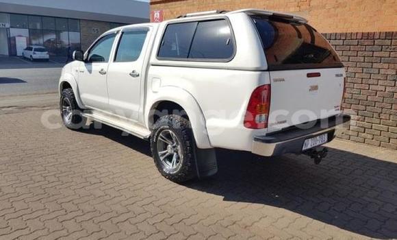 Buy Used Toyota Hilux White Car in Windhoek in Namibia Buy Used Toyota Hilux White Car in Windhoek in Namibia