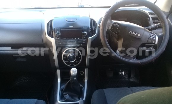 Buy Used Isuzu KB White Car in Bethanien in Karas Buy Used Isuzu KB White Car in Bethanien in Karas