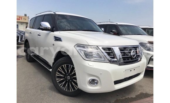Acheter Import Voiture Nissan Patrol Blanc à Import - Dubai, Namibie Acheter Import Voiture Nissan Patrol Blanc à Import - Dubai, Namibie