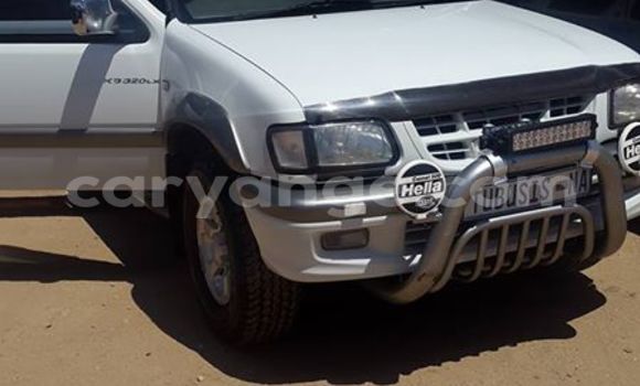 Acheter Occasion Voiture Isuzu D–MAX Blanc à Windhoek, Namibie