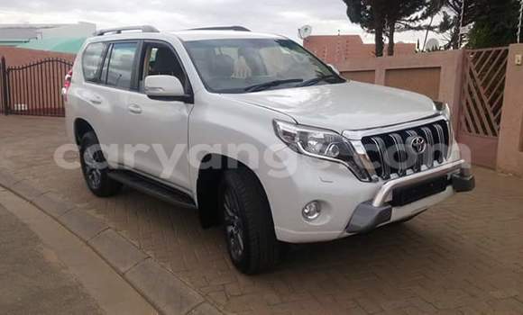 Buy Used Toyota Land Cruiser Prado White Car in Windhoek in Namibia Buy Used Toyota Land Cruiser Prado White Car in Windhoek in Namibia