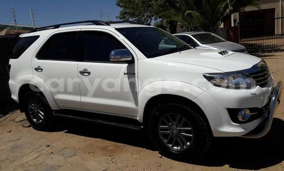 Buy Used Toyota Fortuner White Car in Windhoek in Namibia Buy Used Toyota Fortuner White Car in Windhoek in Namibia