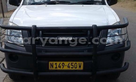 Buy Used Isuzu D–MAX White Car in Windhoek in Namibia Buy Used Isuzu D–MAX White Car in Windhoek in Namibia