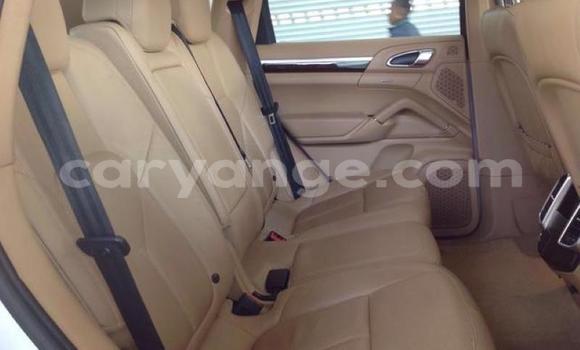 Buy Used Porsche Cayenne White Car in Karasburg in Karas Buy Used Porsche Cayenne White Car in Karasburg in Karas