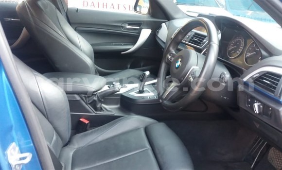 Acheter Occasion Voiture BMW 1er Bleu à Karasburg, Karas Acheter Occasion Voiture BMW 1er Bleu à Karasburg, Karas