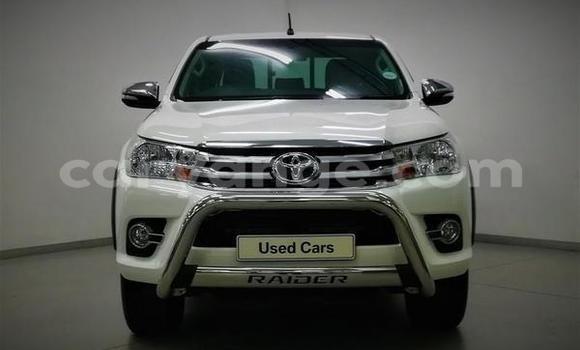 Buy Used Toyota Hilux White Car in Gobabis in Omaheke Buy Used Toyota Hilux White Car in Gobabis in Omaheke