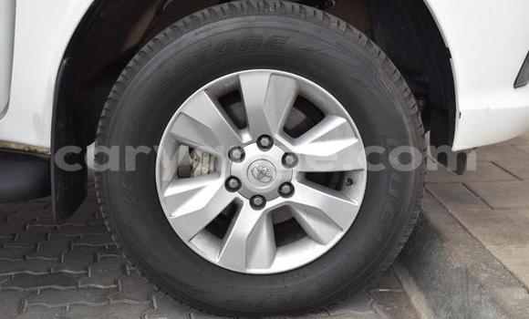 Acheter Occasion Voiture Toyota Hilux Blanc à Gobabis, Omaheke Acheter Occasion Voiture Toyota Hilux Blanc à Gobabis, Omaheke