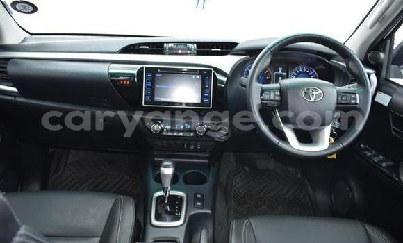 Acheter Occasion Voiture Toyota Hilux Blanc à Gobabis, Omaheke Acheter Occasion Voiture Toyota Hilux Blanc à Gobabis, Omaheke