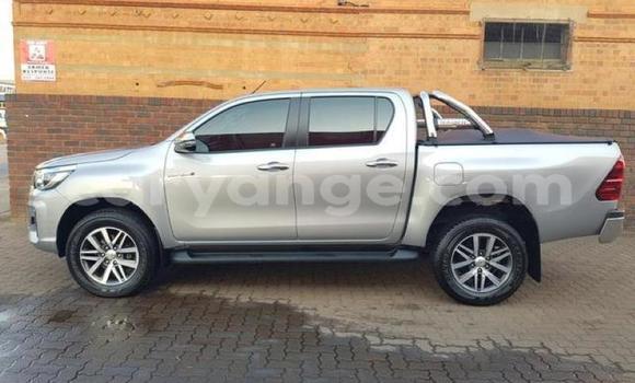 Acheter Occasion Voiture Toyota Hilux Gris à Gobabis, Omaheke Acheter Occasion Voiture Toyota Hilux Gris à Gobabis, Omaheke