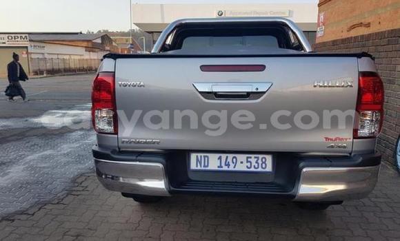 Acheter Occasion Voiture Toyota Hilux Gris à Gobabis, Omaheke Acheter Occasion Voiture Toyota Hilux Gris à Gobabis, Omaheke