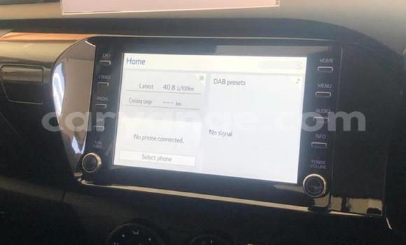 Buy Used Toyota Hilux White Car in Gobabis in Omaheke Buy Used Toyota Hilux White Car in Gobabis in Omaheke