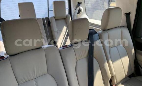 Acheter Occasion Voiture Land Rover Discovery Gris à Windhoek, Namibie Acheter Occasion Voiture Land Rover Discovery Gris à Windhoek, Namibie