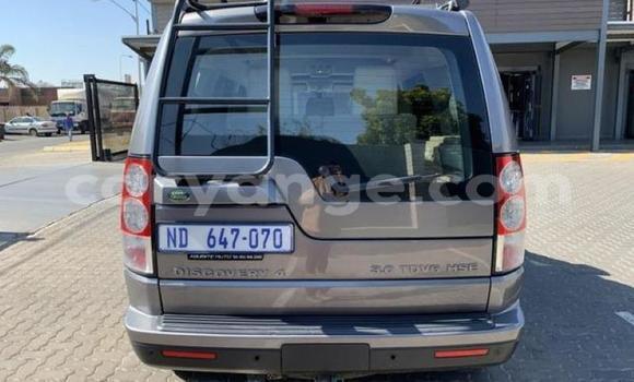 Acheter Occasion Voiture Land Rover Discovery Gris à Windhoek, Namibie Acheter Occasion Voiture Land Rover Discovery Gris à Windhoek, Namibie