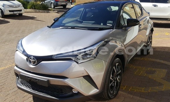 Acheter Occasion Voiture Toyota C-HR Autre à Gobabis, Omaheke Acheter Occasion Voiture Toyota C-HR Autre à Gobabis, Omaheke