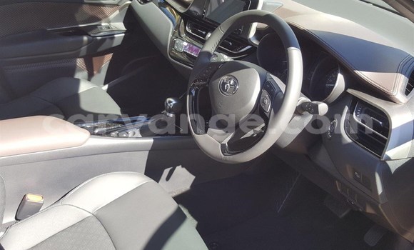Acheter Occasion Voiture Toyota C-HR Autre à Gobabis, Omaheke Acheter Occasion Voiture Toyota C-HR Autre à Gobabis, Omaheke