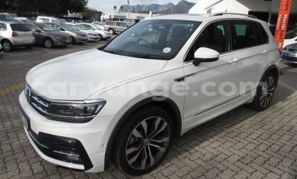 Buy Used Volkswagen Tiguan White Car in Karasburg in Karas Buy Used Volkswagen Tiguan White Car in Karasburg in Karas