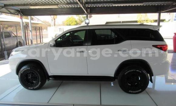 Buy Used Toyota Fortuner White Car in Windhoek in Namibia Buy Used Toyota Fortuner White Car in Windhoek in Namibia