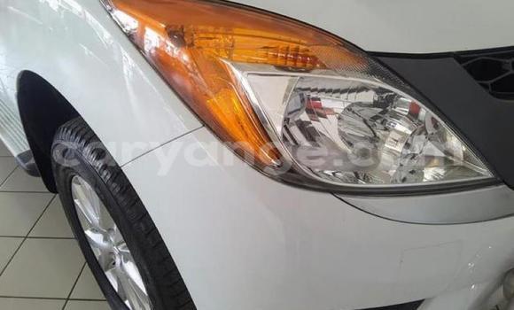 Acheter Occasion Voiture Mazda BT-50 Blanc à Windhoek, Namibie Acheter Occasion Voiture Mazda BT-50 Blanc à Windhoek, Namibie