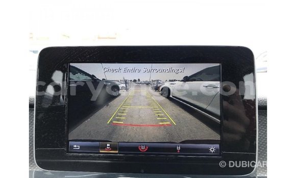 Acheter Import Voiture Mercedes-Benz 250 Bleu à Import - Dubai, Namibie Acheter Import Voiture Mercedes-Benz 250 Bleu à Import - Dubai, Namibie