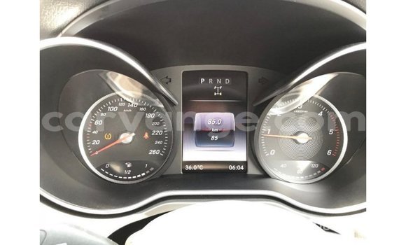 Acheter Import Voiture Mercedes-Benz 250 Bleu à Import - Dubai, Namibie Acheter Import Voiture Mercedes-Benz 250 Bleu à Import - Dubai, Namibie