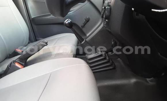 Acheter Occasion Voiture Isuzu KB Bleu à Windhoek, Namibie Acheter Occasion Voiture Isuzu KB Bleu à Windhoek, Namibie