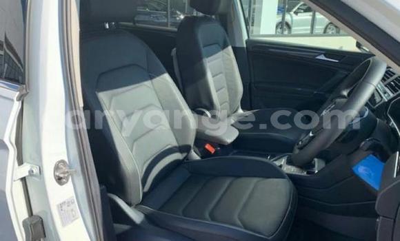 Acheter Occasion Voiture Volkswagen Tiguan Blanc à Windhoek, Namibie Acheter Occasion Voiture Volkswagen Tiguan Blanc à Windhoek, Namibie