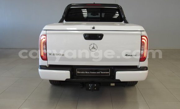 Buy Used Mercedes-Benz X-klasse Concept White Car in Windhoek in Namibia Buy Used Mercedes-Benz X-klasse Concept White Car in Windhoek in Namibia