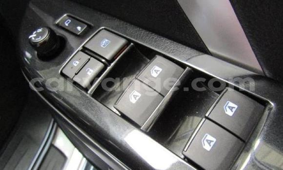 Acheter Occasion Voiture Toyota Fortuner Gris à Windhoek, Namibie Acheter Occasion Voiture Toyota Fortuner Gris à Windhoek, Namibie