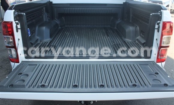 Acheter Occasion Voiture Kia Sportage Rouge à Karasburg, Karas Acheter Occasion Voiture Kia Sportage Rouge à Karasburg, Karas