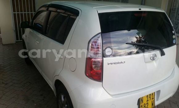 Acheter Occasion Voiture Toyota Paseo Blanc à Windhoek, Namibie Acheter Occasion Voiture Toyota Paseo Blanc à Windhoek, Namibie