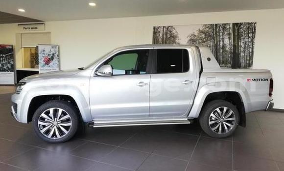 Buy Used Volkswagen Amarok White Car in Windhoek in Namibia Buy Used Volkswagen Amarok White Car in Windhoek in Namibia