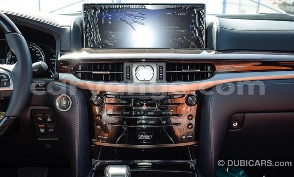 Acheter Import Voiture Lexus LX Blanc à Import - Dubai, Namibie Acheter Import Voiture Lexus LX Blanc à Import - Dubai, Namibie