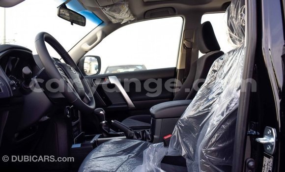 Acheter Import Voiture Toyota Land Cruiser Noir à Import - Dubai, Namibie Acheter Import Voiture Toyota Land Cruiser Noir à Import - Dubai, Namibie