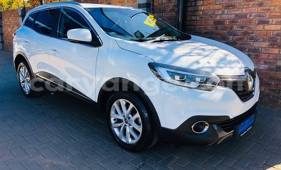 Buy Used Renault Kadjar White Car in Gobabis in Omaheke Buy Used Renault Kadjar White Car in Gobabis in Omaheke