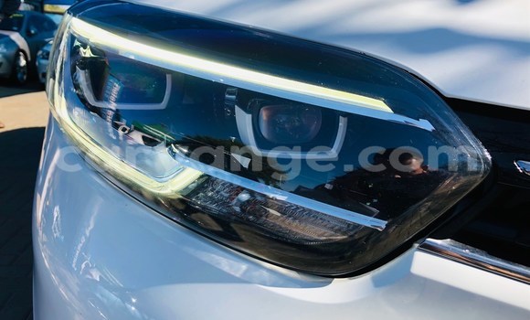 Buy Used Renault Kadjar White Car in Gobabis in Omaheke Buy Used Renault Kadjar White Car in Gobabis in Omaheke