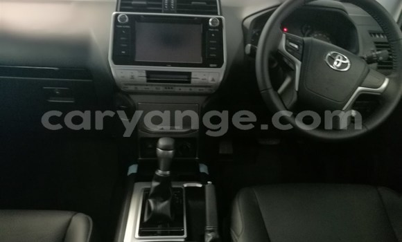 Buy Used Mini Countryman White Car in Karasburg in Karas Buy Used Mini Countryman White Car in Karasburg in Karas