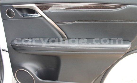 Buy Used Lexus RX White Car in Gobabis in Omaheke Buy Used Lexus RX White Car in Gobabis in Omaheke