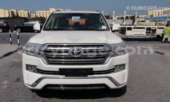 Buy Import Toyota Land Cruiser White Car in Import - Dubai in Namibia Buy Import Toyota Land Cruiser White Car in Import - Dubai in Namibia