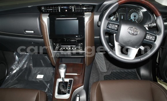 Acheter Occasion Voiture Toyota Fortuner Autre à Karasburg, Karas Acheter Occasion Voiture Toyota Fortuner Autre à Karasburg, Karas