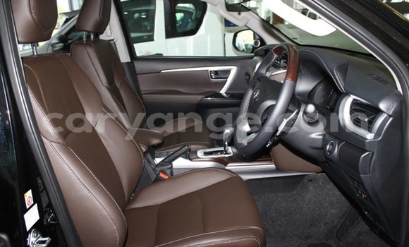 Acheter Occasion Voiture Toyota Fortuner Autre à Karasburg, Karas Acheter Occasion Voiture Toyota Fortuner Autre à Karasburg, Karas