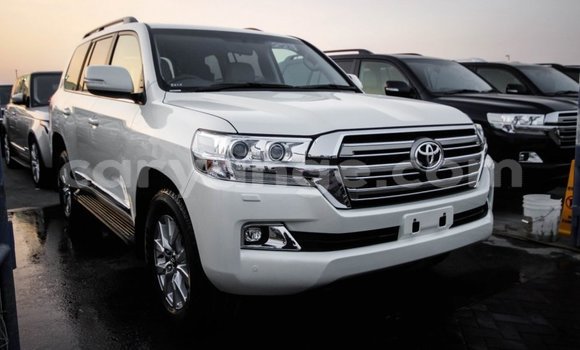 Buy Import Toyota Land Cruiser White Car in Import - Dubai in Namibia Buy Import Toyota Land Cruiser White Car in Import - Dubai in Namibia