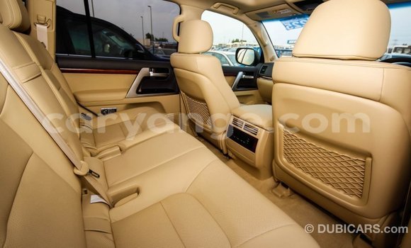 Buy Import Toyota Land Cruiser White Car in Import - Dubai in Namibia Buy Import Toyota Land Cruiser White Car in Import - Dubai in Namibia