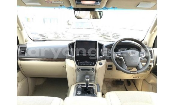 Buy Import Toyota Land Cruiser Black Car in Import - Dubai in Namibia Buy Import Toyota Land Cruiser Black Car in Import - Dubai in Namibia