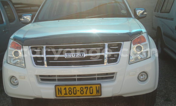 Acheter Occasion Voiture Isuzu D–MAX Blanc à Windhoek, Namibie