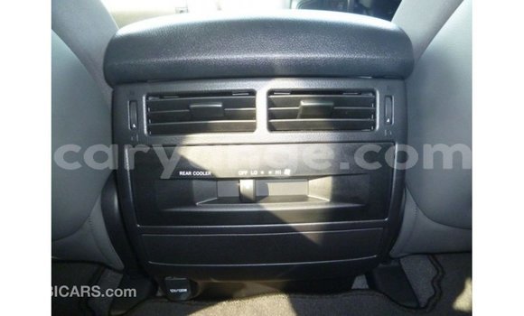 Acheter Import Voiture Toyota Land Cruiser Noir à Import - Dubai, Namibie Acheter Import Voiture Toyota Land Cruiser Noir à Import - Dubai, Namibie