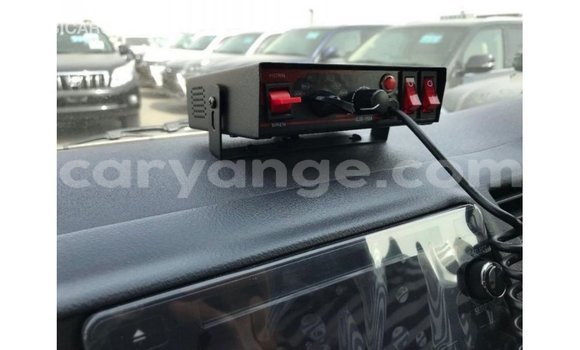 Acheter Import Voiture Toyota 4Runner Blanc à Import - Dubai, Namibie Acheter Import Voiture Toyota 4Runner Blanc à Import - Dubai, Namibie