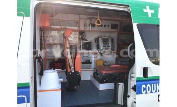 Buy Import Toyota 4Runner White Car in Import - Dubai in Namibia Buy Import Toyota 4Runner White Car in Import - Dubai in Namibia